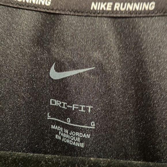 Nike Women’s Running Black Performance T Shirt Size Large Black - Picture 6 of 9